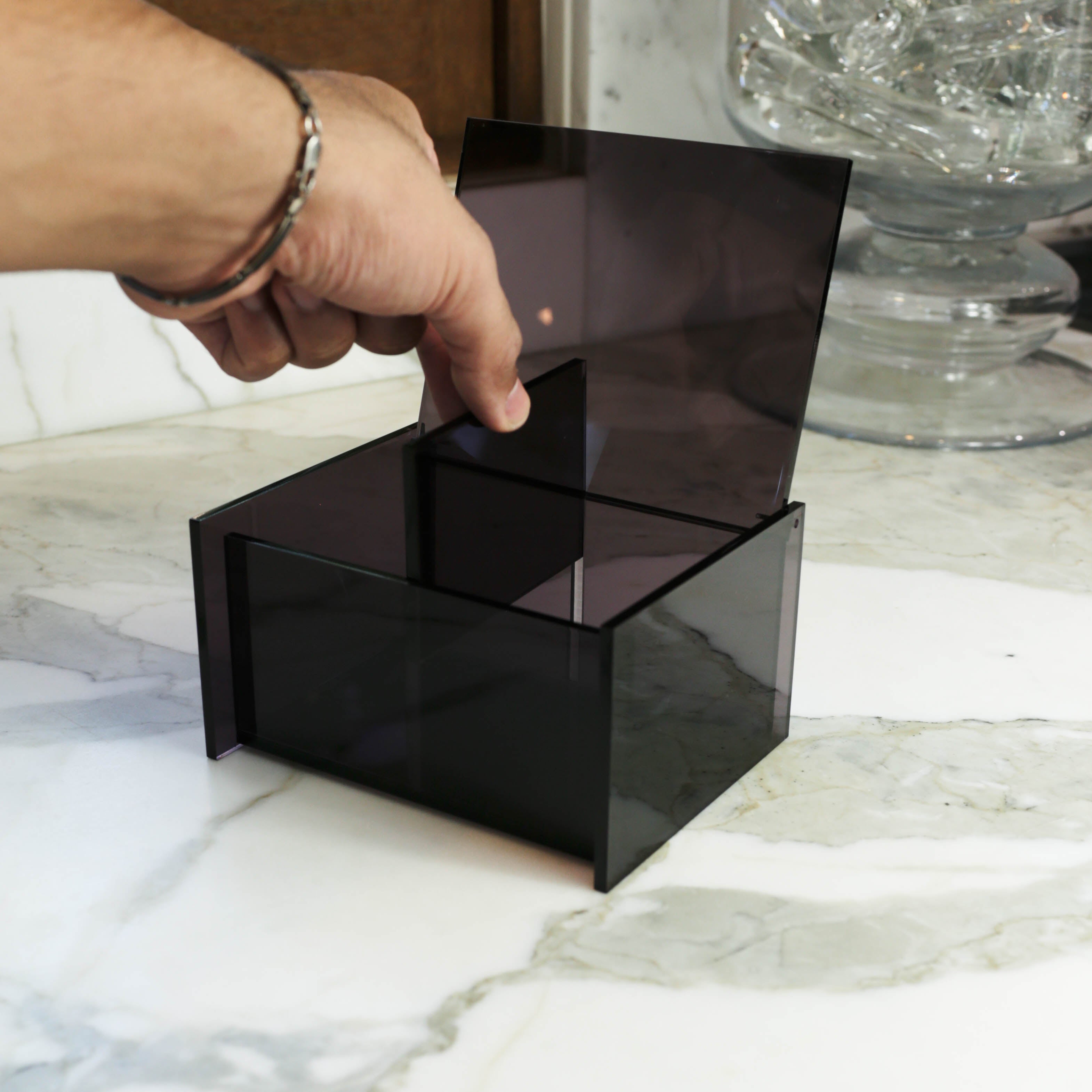 2-Compartment Box
